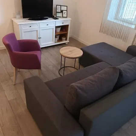 Apartment Antonella Makarska