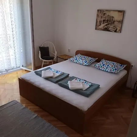 Antonella Apartment Makarska