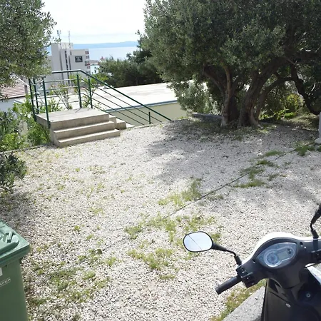Apartment Antonella Makarska